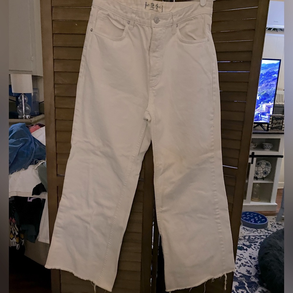 Free People We The Free jeans. Size 31